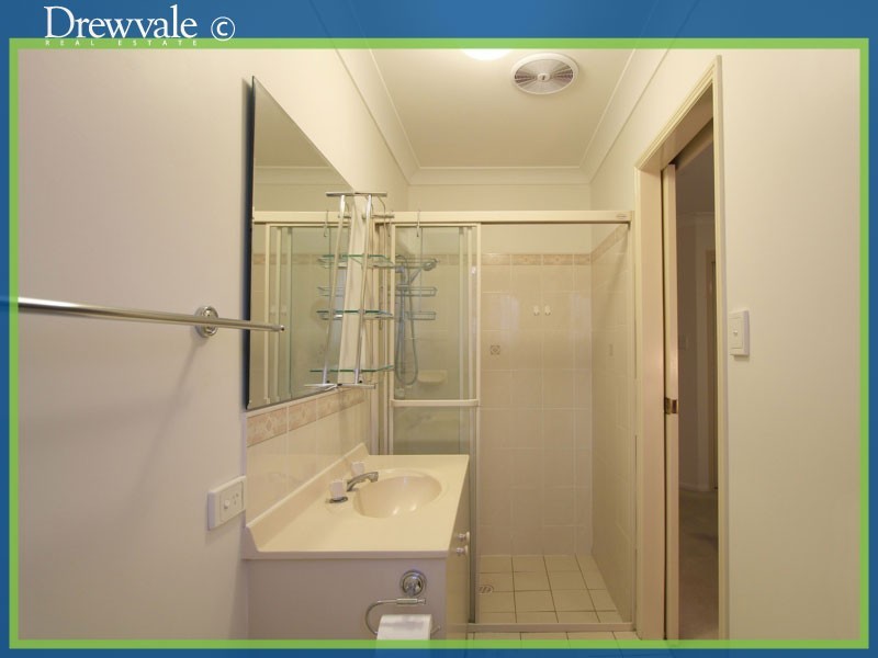 Regents Park QLD 4118