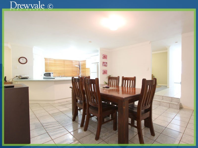 Hillcrest QLD 4118