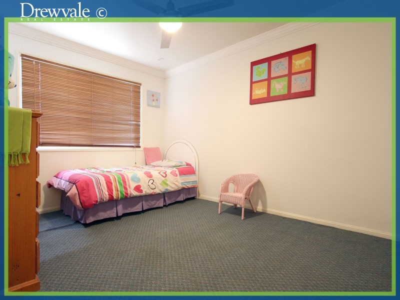 Hillcrest QLD 4118