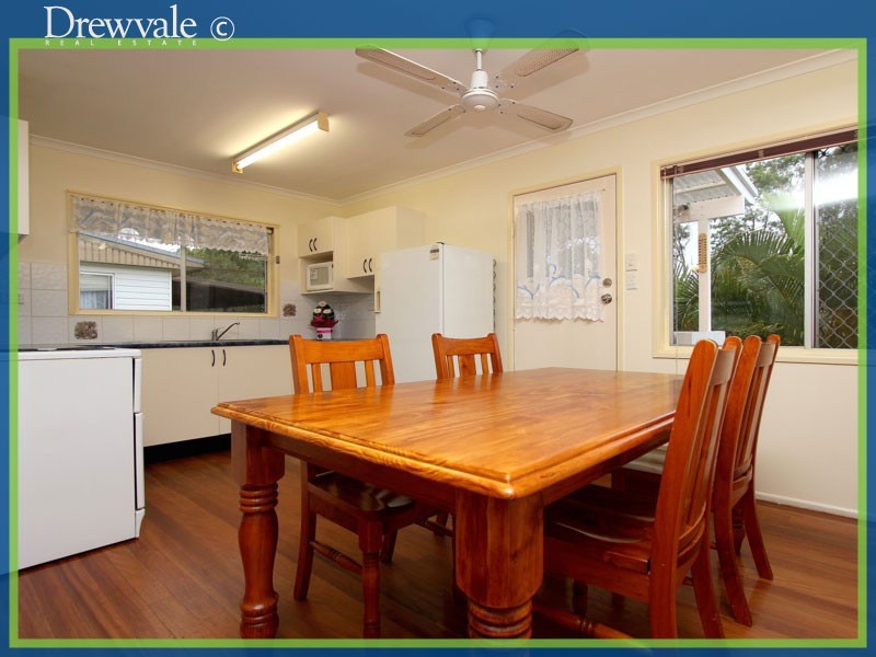 Crestmead QLD 4132