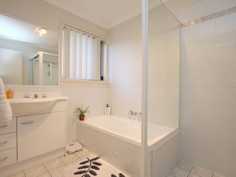 Sinnamon Park QLD 4073