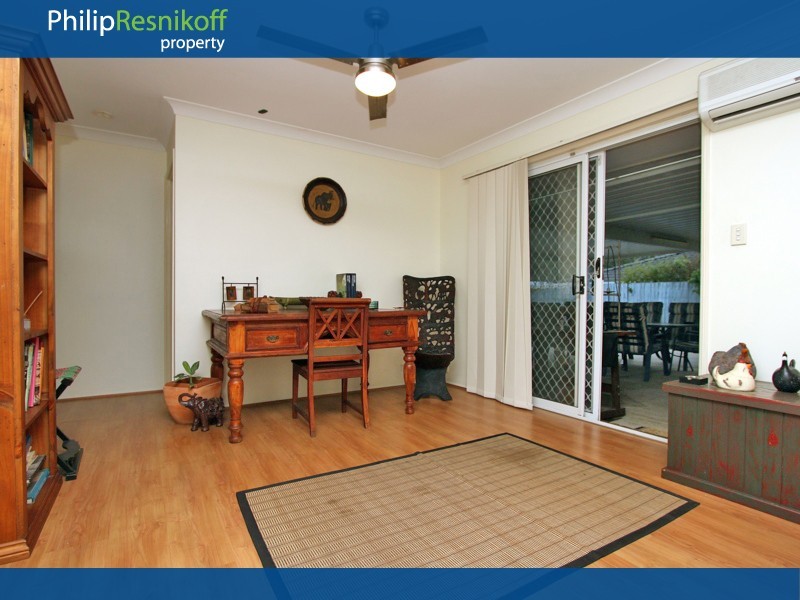 Regents Park QLD 4118