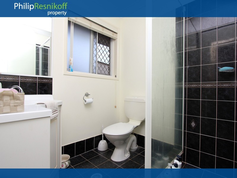 Regents Park QLD 4118