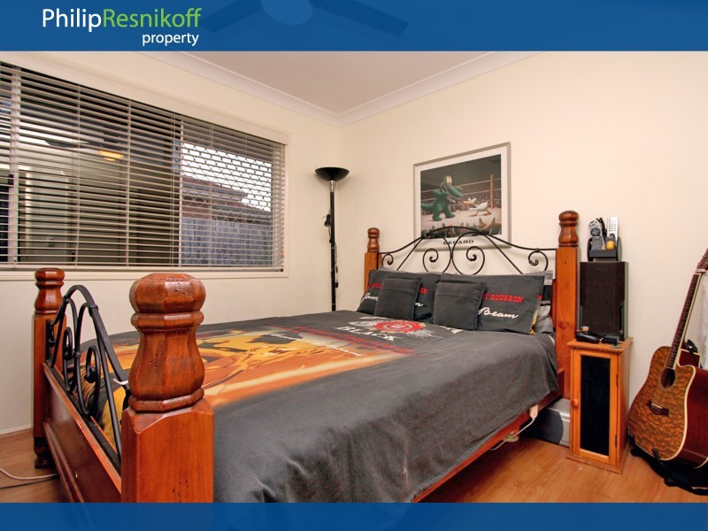 Regents Park QLD 4118