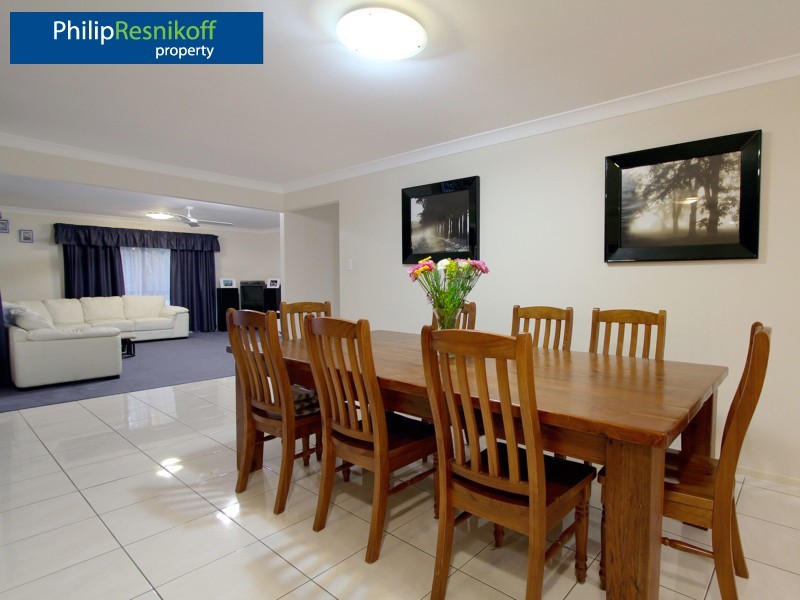 Parkinson QLD 4115
