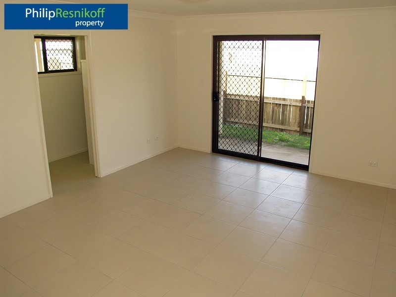 Hillcrest QLD 4118