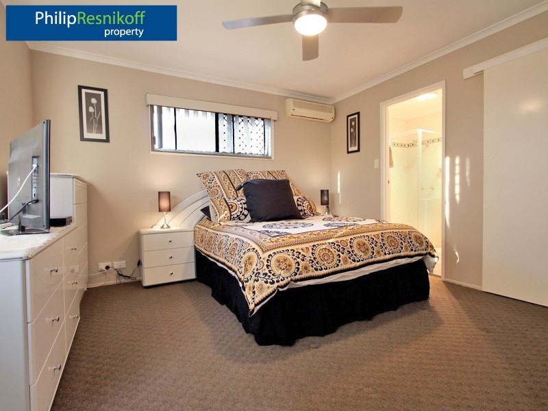 Eight Mile Plains QLD 4113