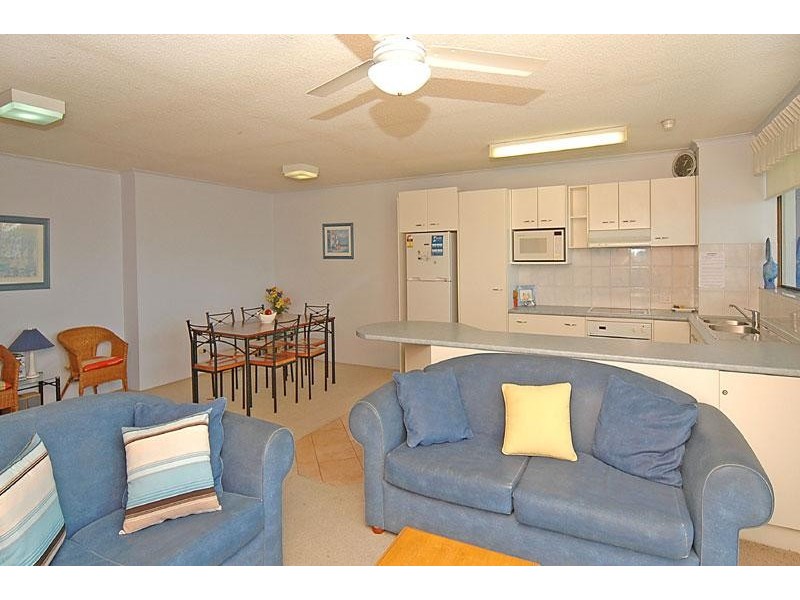 18/125 Mooloolaba Esplanade, Mooloolaba QLD 4557