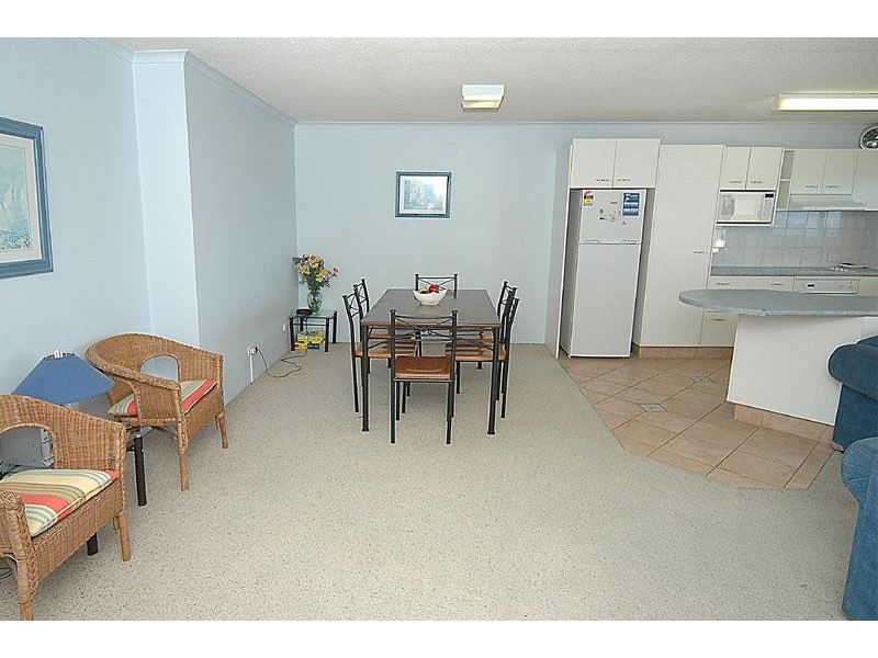 18/125 Mooloolaba Esplanade, Mooloolaba QLD 4557