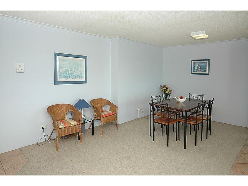 18/125 Mooloolaba Esplanade, Mooloolaba QLD 4557