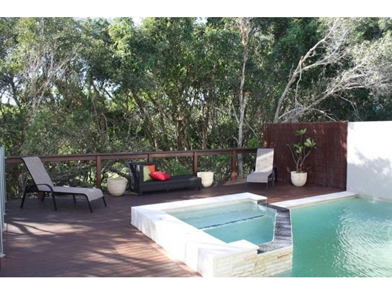 80 North Shore Road, Twin Waters QLD 4564