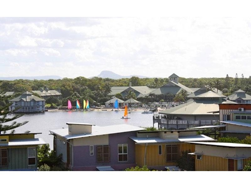 80 North Shore Road, Twin Waters QLD 4564