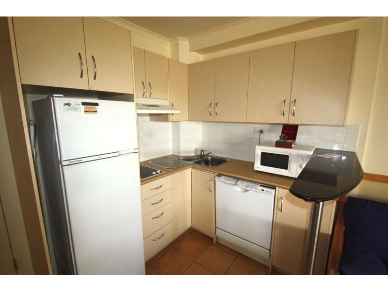 105/180 Alexandra Parade, Alexandra Headland QLD 4572