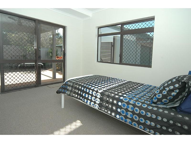 6 Petrie Avenue, Marcoola QLD 4564