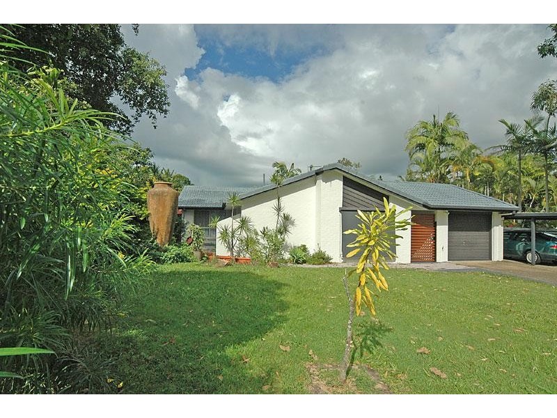 4 Molakai Drive, Mountain Creek QLD 4557