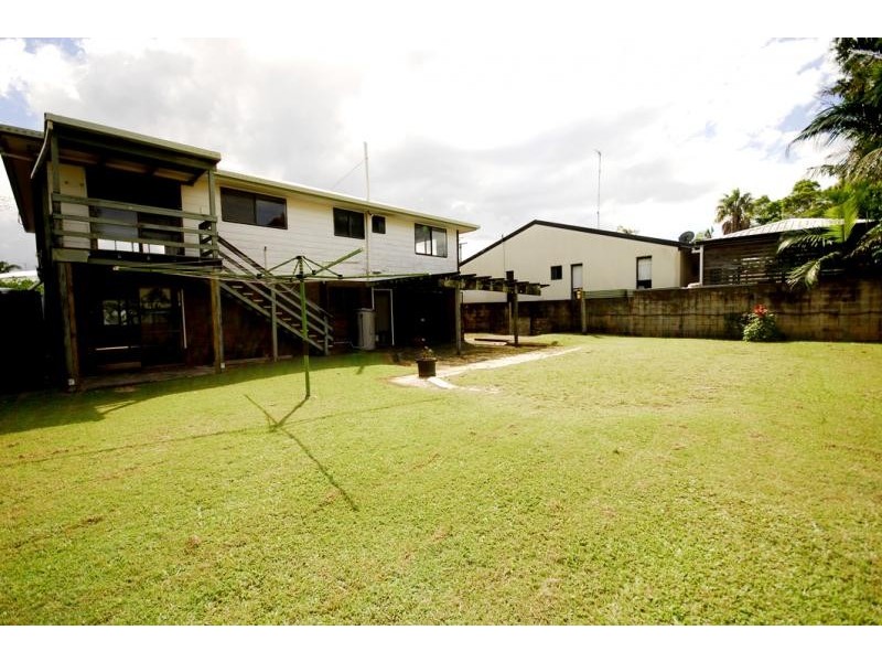 37 Brentwood Avenue, Mooloolaba QLD 4557