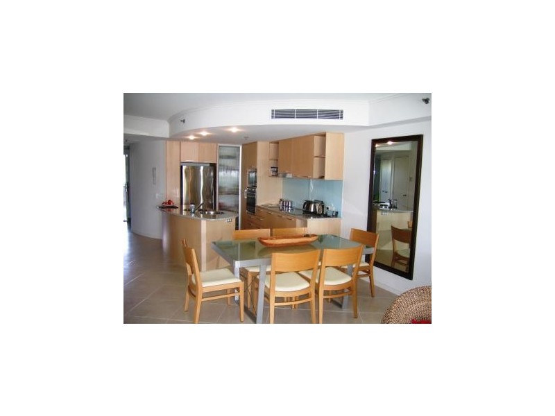 201/20 Aerodrome Road, Maroochydore QLD 4558