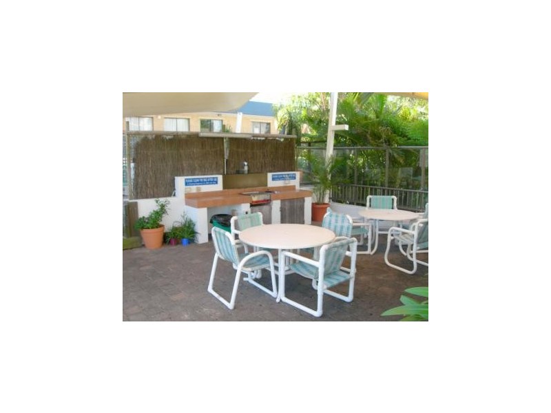 174 Alexandra Parade, Alexandra Headland QLD 4572