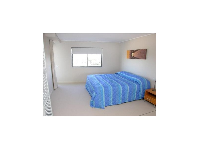 29 First Ave, Mooloolaba QLD 4557