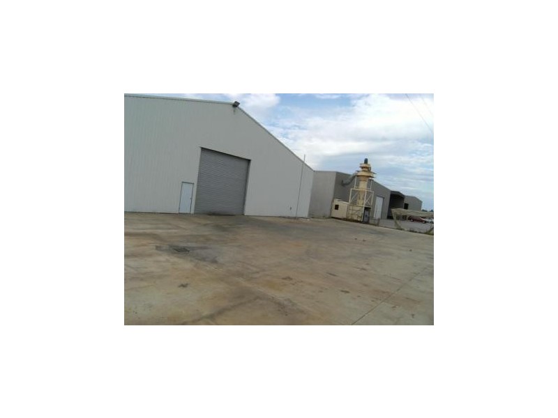 33 Technology Drive, Warana QLD 4575