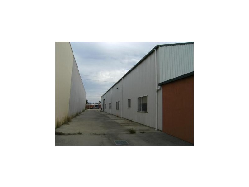 33 Technology Drive, Warana QLD 4575