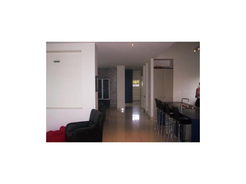 16 Cayman Place, Kawana Island QLD 4575