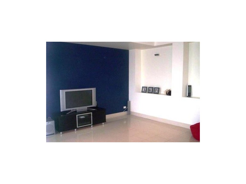 16 Cayman Place, Kawana Island QLD 4575