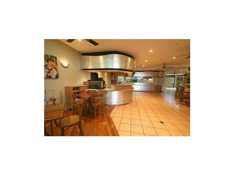109 Mooloolaba Esplanade, Mooloolaba QLD 4557