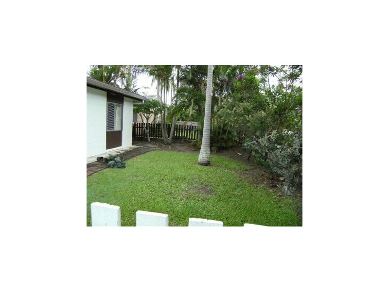 1/66 Broadwater Ave, Maroochydore QLD 4558