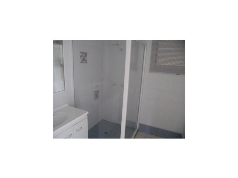 1/66 Broadwater Ave, Maroochydore QLD 4558