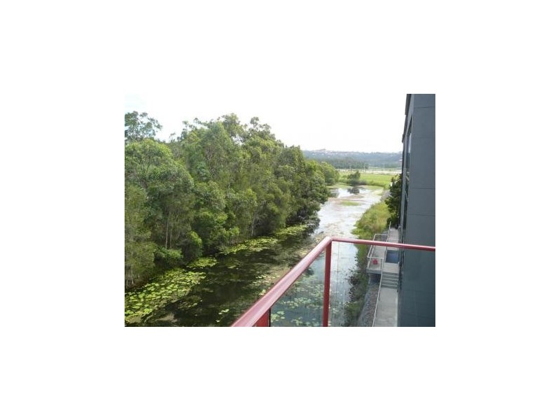 15 Carnaby St, Maroochydore QLD 4558