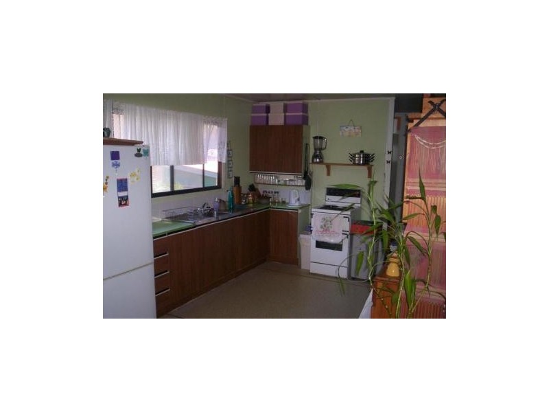 232 Broadwater Ave West, Maroochydore QLD 4558