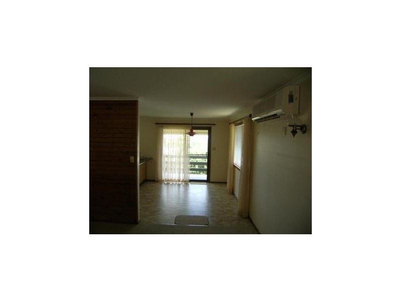 19 Kalinda Ave, Mooloolaba QLD 4557