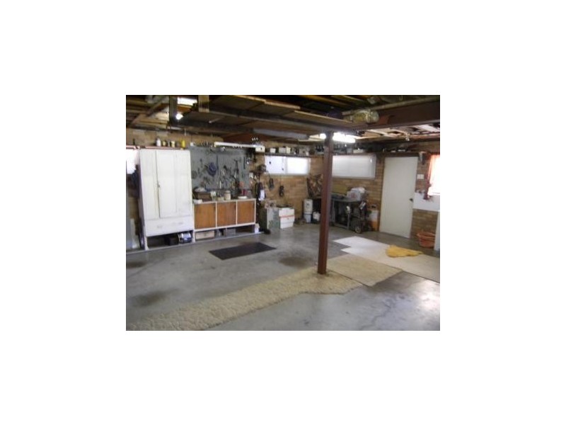 19 Kalinda Ave, Mooloolaba QLD 4557