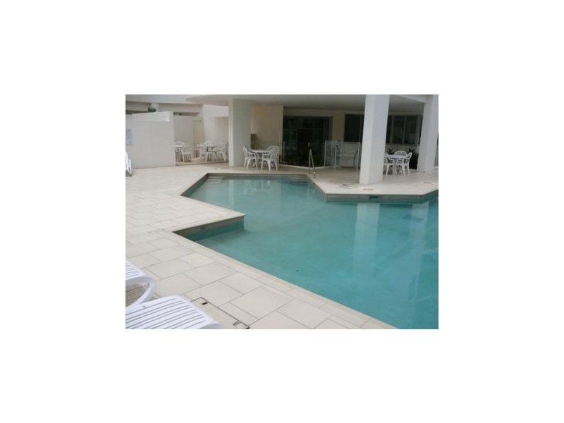 64 Sixth Ave, Maroochydore QLD 4558