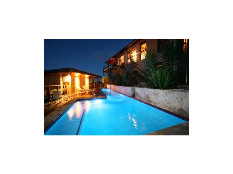 7 Timbertop Court, Little Mountain QLD 4551