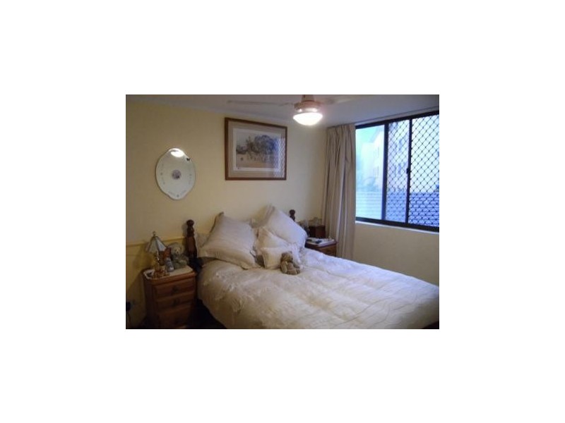 8/2 Maroubra St, Maroochydore QLD 4558