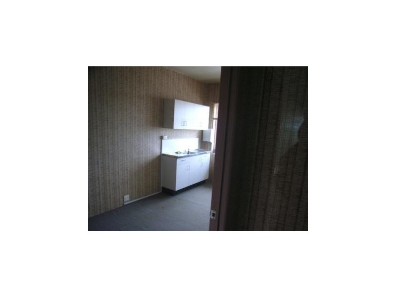 13 Howard St, Nambour QLD 4560