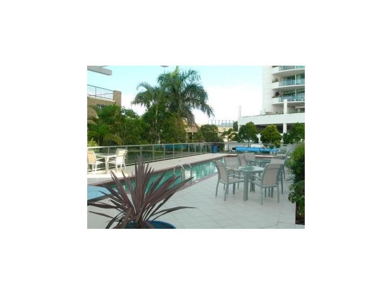 29 First Ave, Mooloolaba QLD 4557