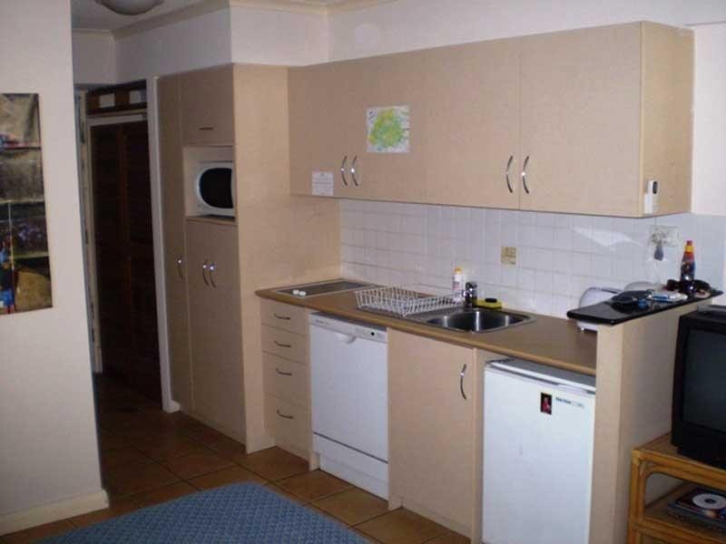 180 Alexandra Parade, Alexandra Headland QLD 4572