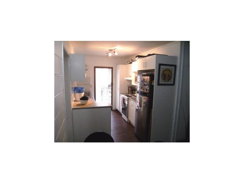 4/43 Edward St, Alexandra Headland QLD 4572