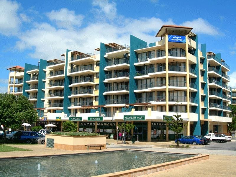102 Alexandra Parade, Alexandra Headland QLD 4572