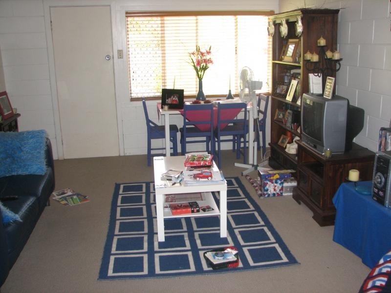 1/15 Poinciana Avenue, Mooloolaba QLD 4557