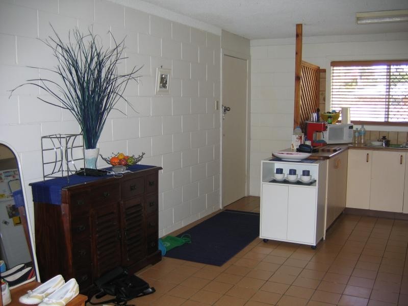 1/15 Poinciana Avenue, Mooloolaba QLD 4557