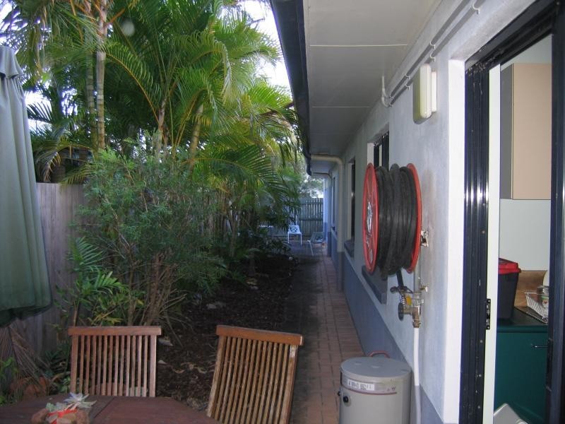 8 Denna St, Maroochydore QLD 4558