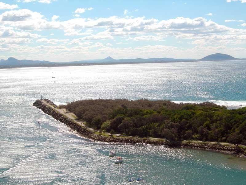 8 Pacific Bvd, Buddina QLD 4575