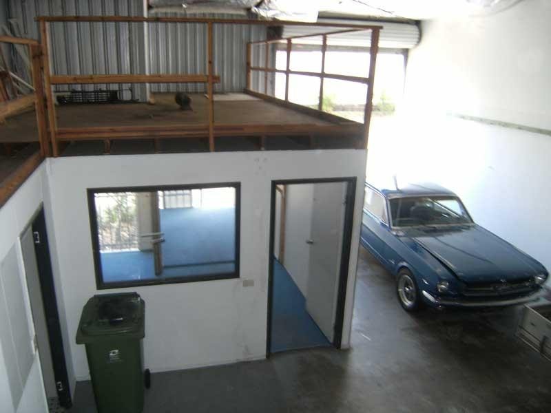 27 Enterprise Street, Kunda Park QLD 4556