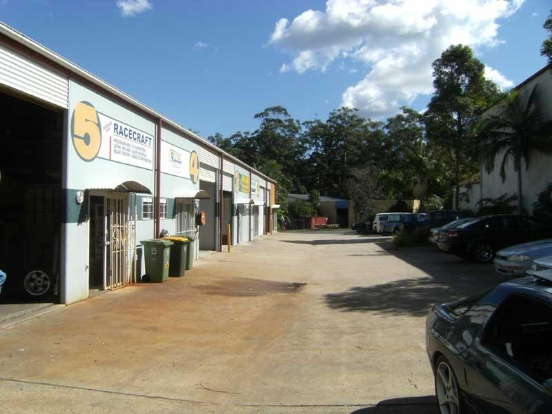 27 Enterprise Street, Kunda Park QLD 4556