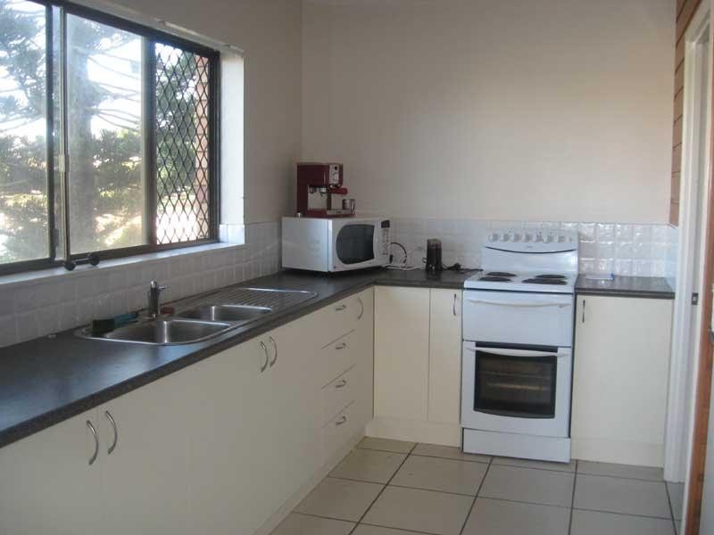 2/19 Barooga Crescent, Mooloolaba QLD 4557