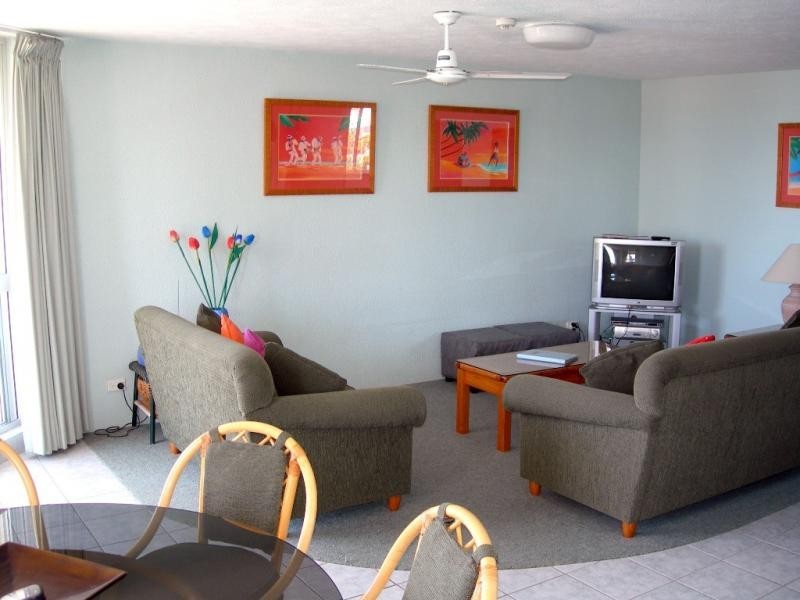 174 Alexandra Parade, Alexandra Headland QLD 4572